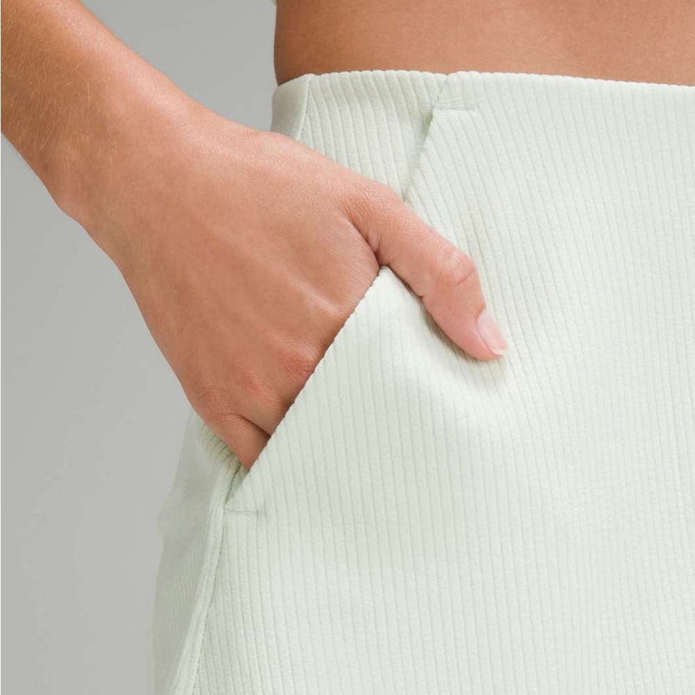 Lululemon Ribbed Softstreme Set - Picture 7 of 8